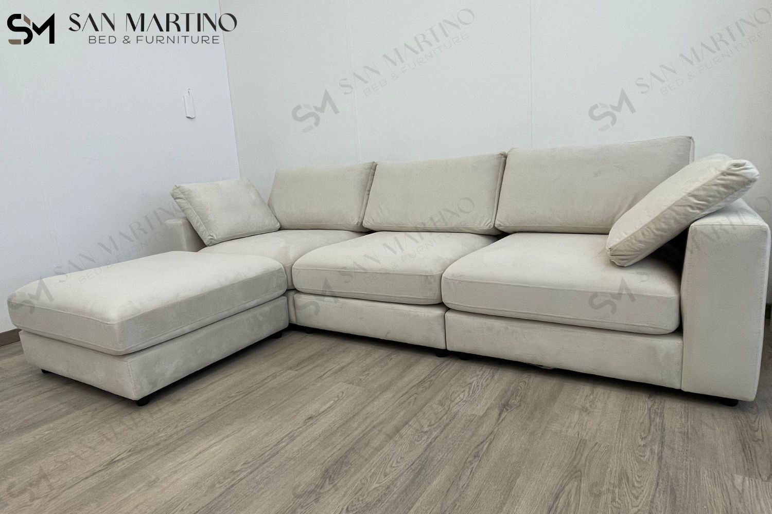 Canapé Julia Modulable Velours Blanc cassé 3+1 Pouf