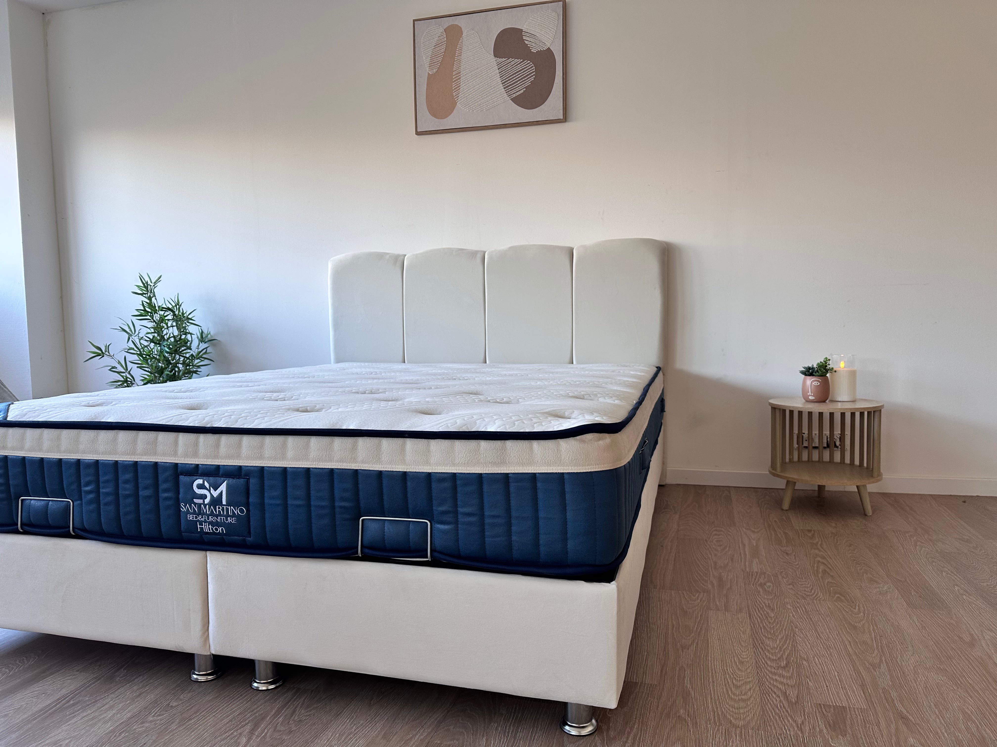 Lit Coffre CELIA BLANC CASSE - Velours