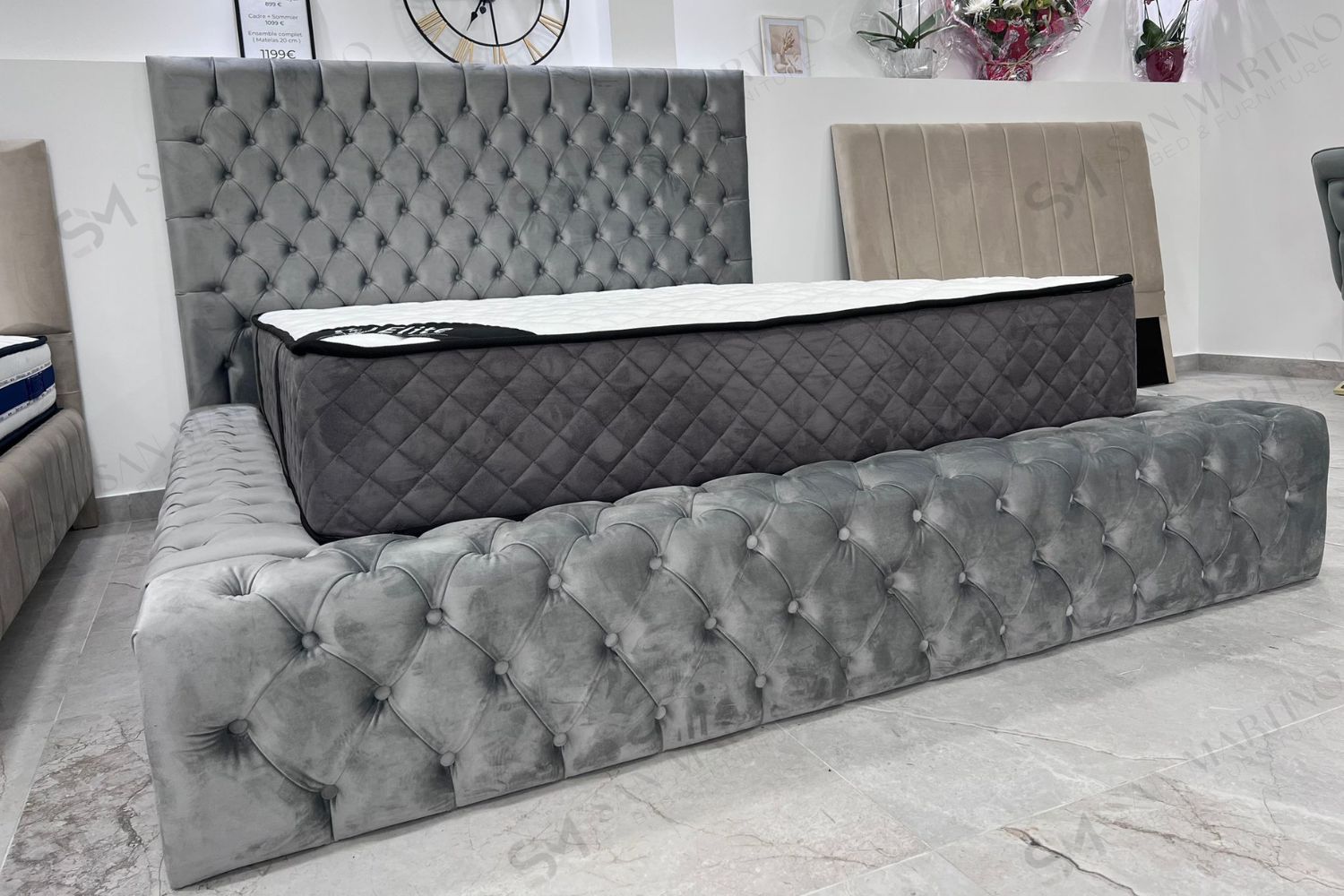 CADRE DE LIT ROYAL GRIS