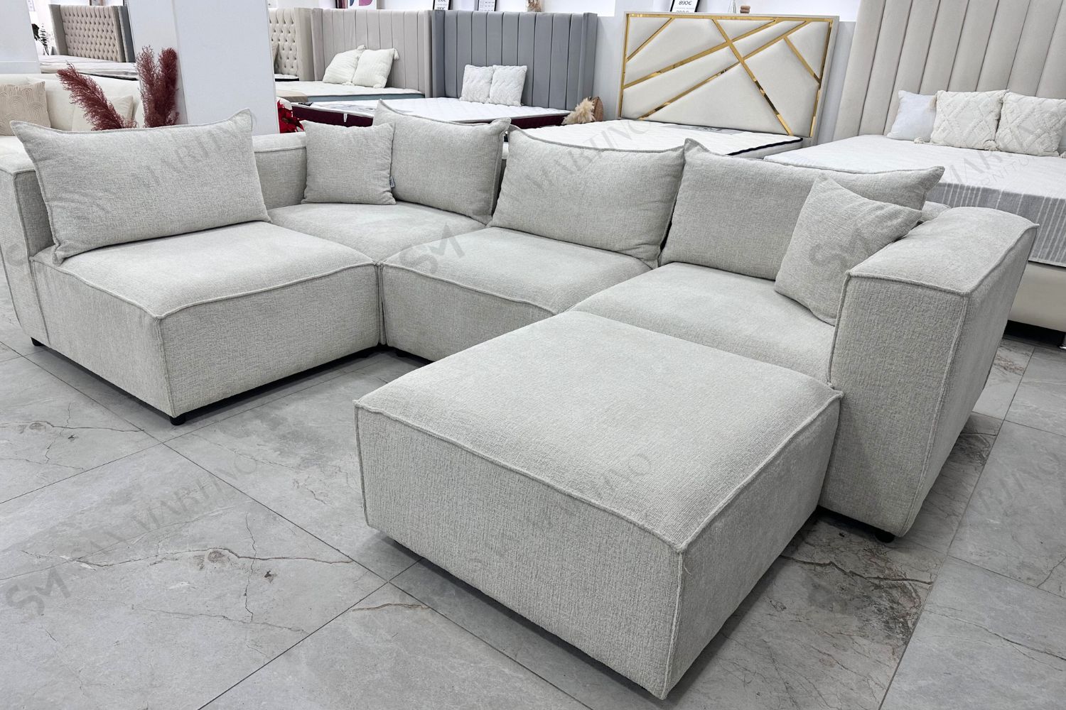 Canapé Elégance Chenille Modulable Blanc cassé 4+1 Pouf