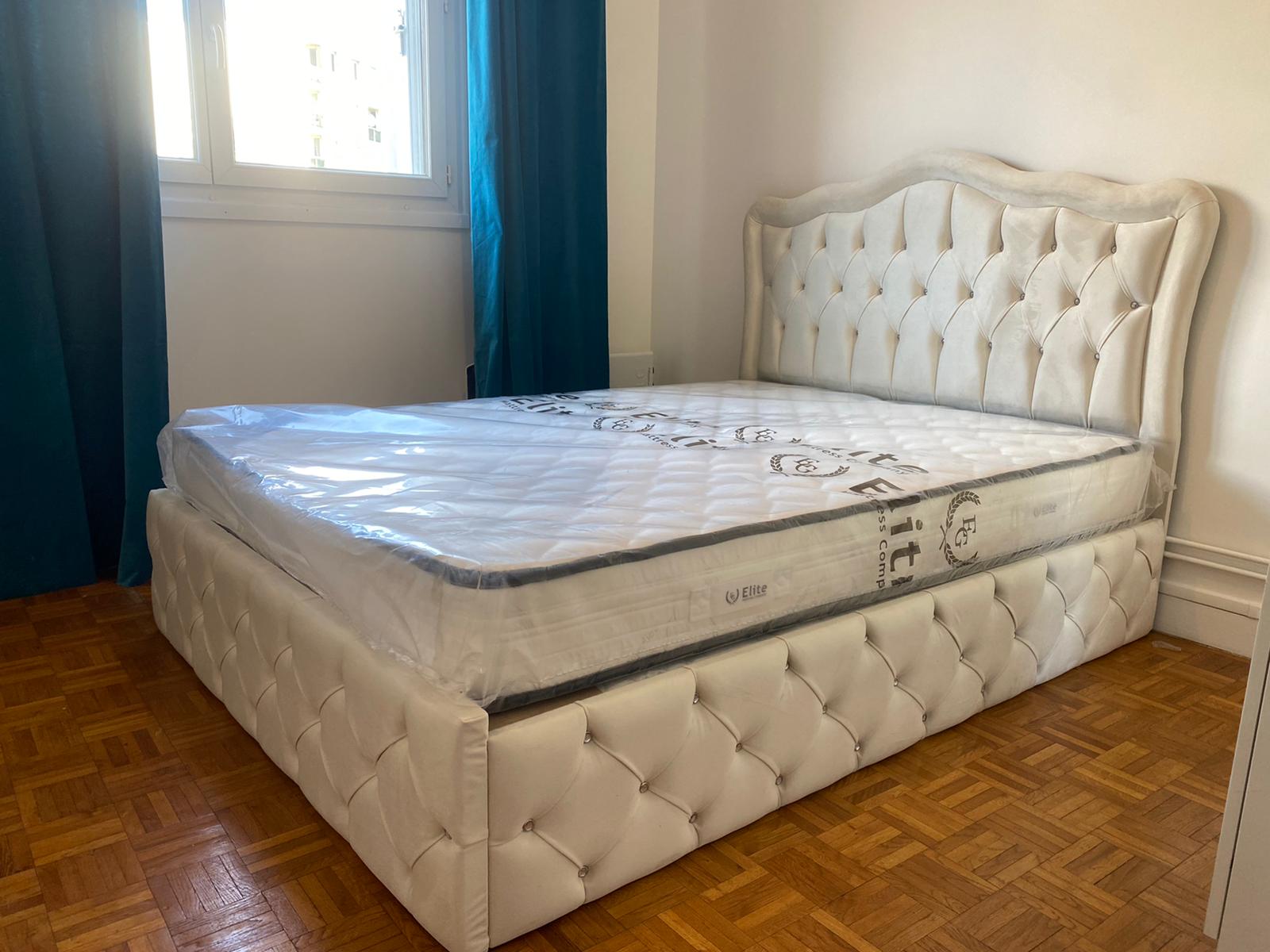 Cadre De Lit VENISE BLANC CASSE - Velours captionné strass