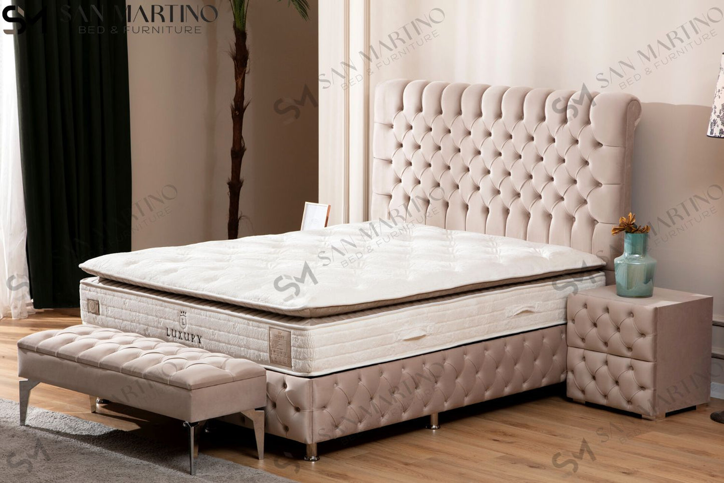 Lit Double Coffre Capitonné En Velours – LUNA BEIGE